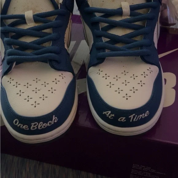 Born n raised Nike sb low dunks - Picture 9 of 9